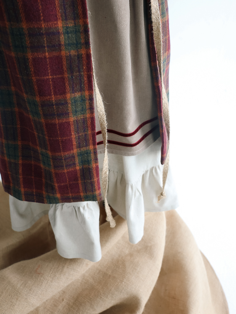 04 ABRIGO ABIGAIL ABIERTO