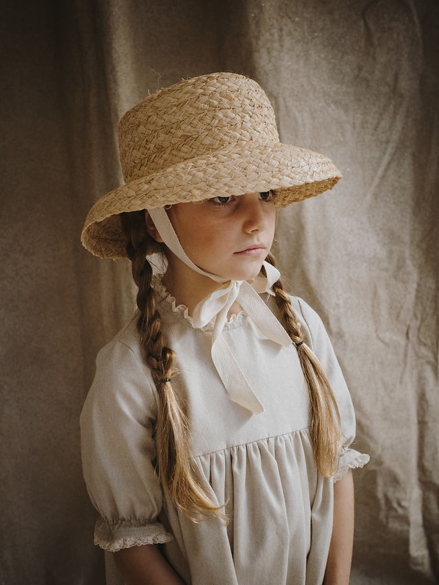 SOMBRERO NIÑA RAFIA CINTA BEIGE