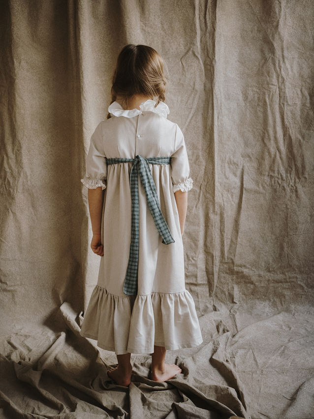 VESTIDO CARLOTA LARGO con delantal volantito escocés pv M/F