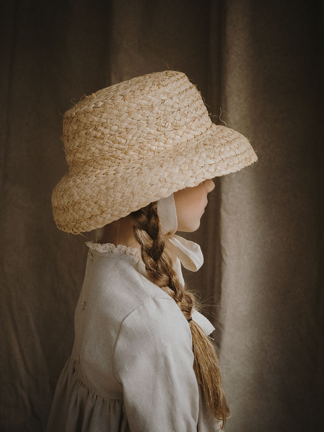 5.8 SOMBRERO NIÑA RAFIA CINTA BEIGE